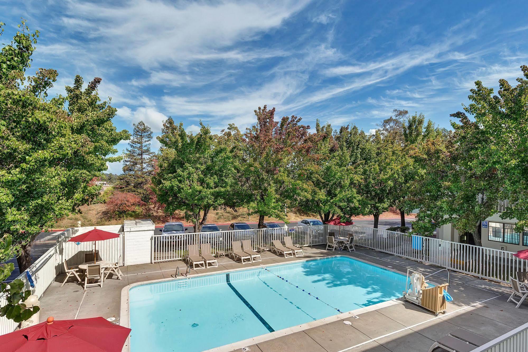 Motel 6-Santa Rosa, Ca - North Exteriör bild